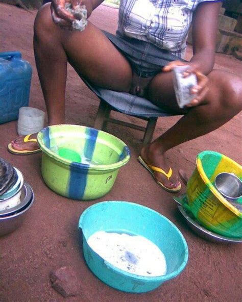 AFRICAN BABES WHO HATE TO WEAR PANTIES â€“ â€˜PUSSY EXPOSERS ...