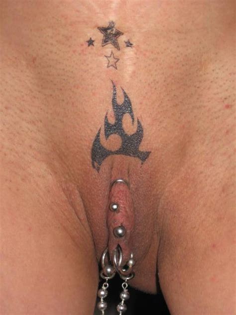 Tattooed Pussy Lips 17822 | pierced and tattooed pussy