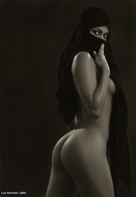 Nude Share -ass - Niqab