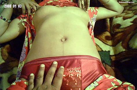 Pakistani Housewife .. Nazia .. Sexiest Nude Pics - Page ... Pakistani Housewife Nazia Sexiest Nude Pics Page