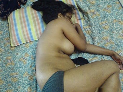 Bhabhi Exposed While Sleeping
