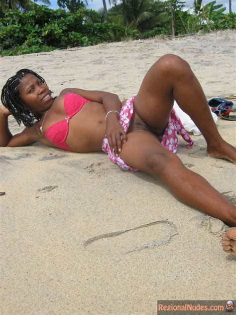 Flashing Malagasy Pussy on Beach | Regional Nude Women ... Flashing Malagasy Pussy on Beach Regional Nude Women
