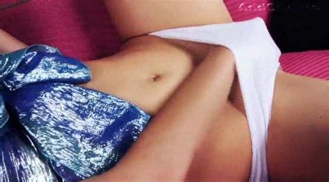 ariel rubbing her pussy through her panties : xxxbunker ...