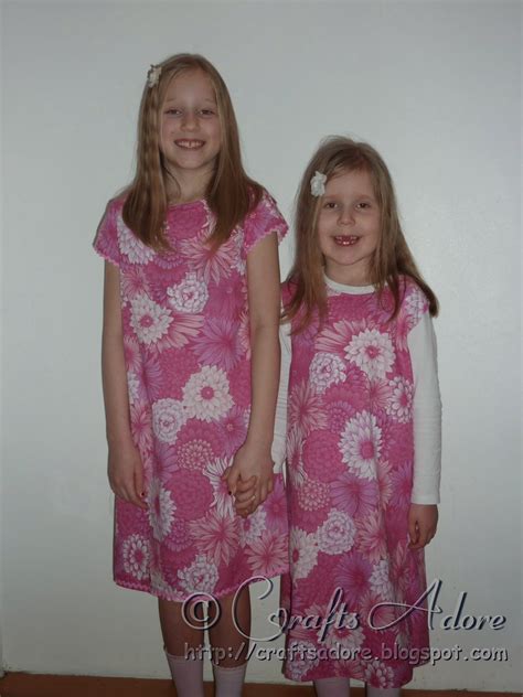 CraftsAdore: Sewing Little Girl Dresses - With Sleeves